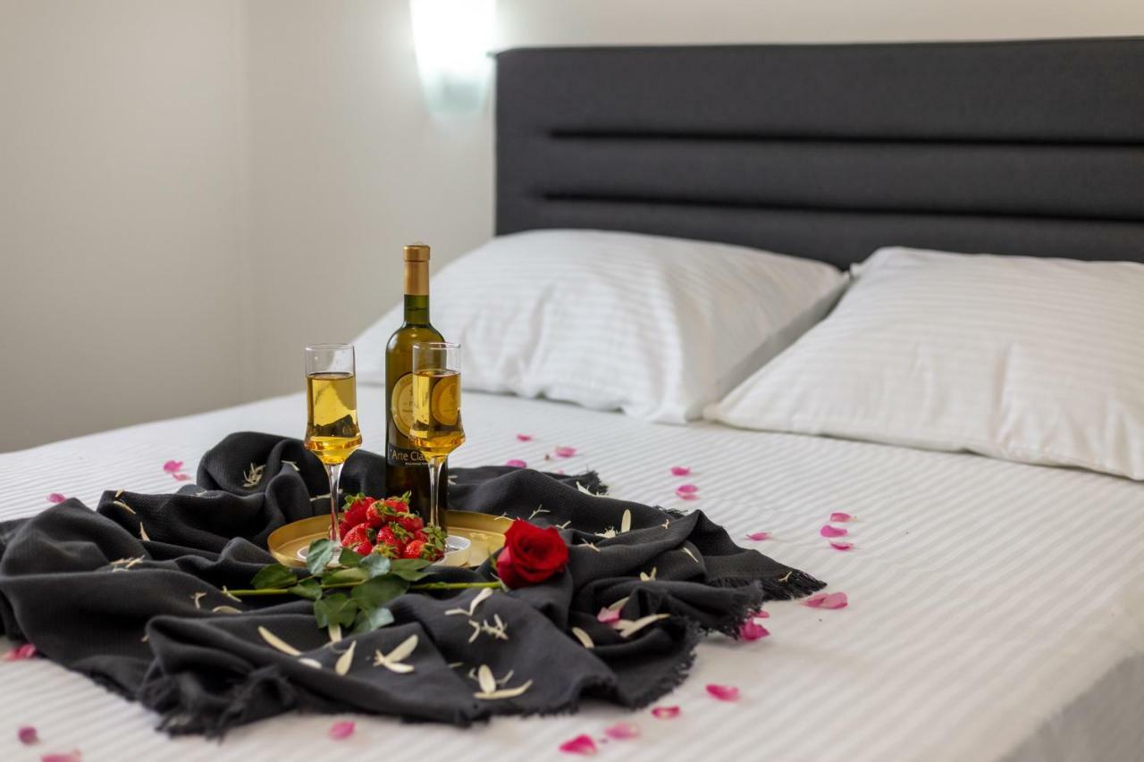 Villa Apartments Kordic Kaštela Zewnętrze zdjęcie