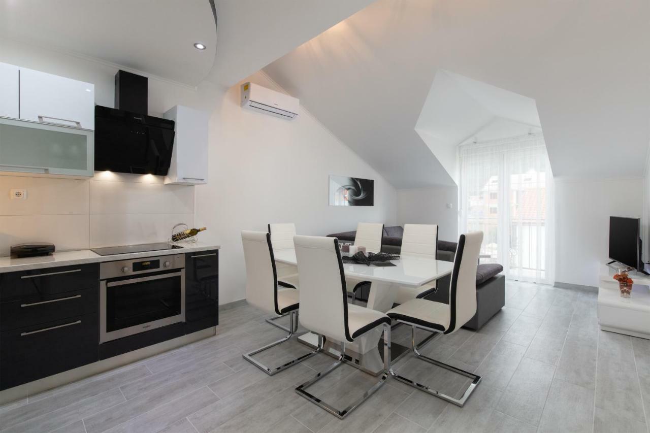 Villa Apartments Kordic Kaštela Zewnętrze zdjęcie
