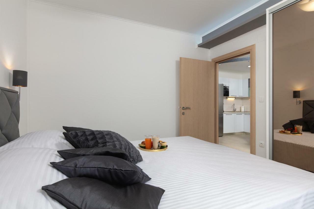 Villa Apartments Kordic Kaštela Zewnętrze zdjęcie