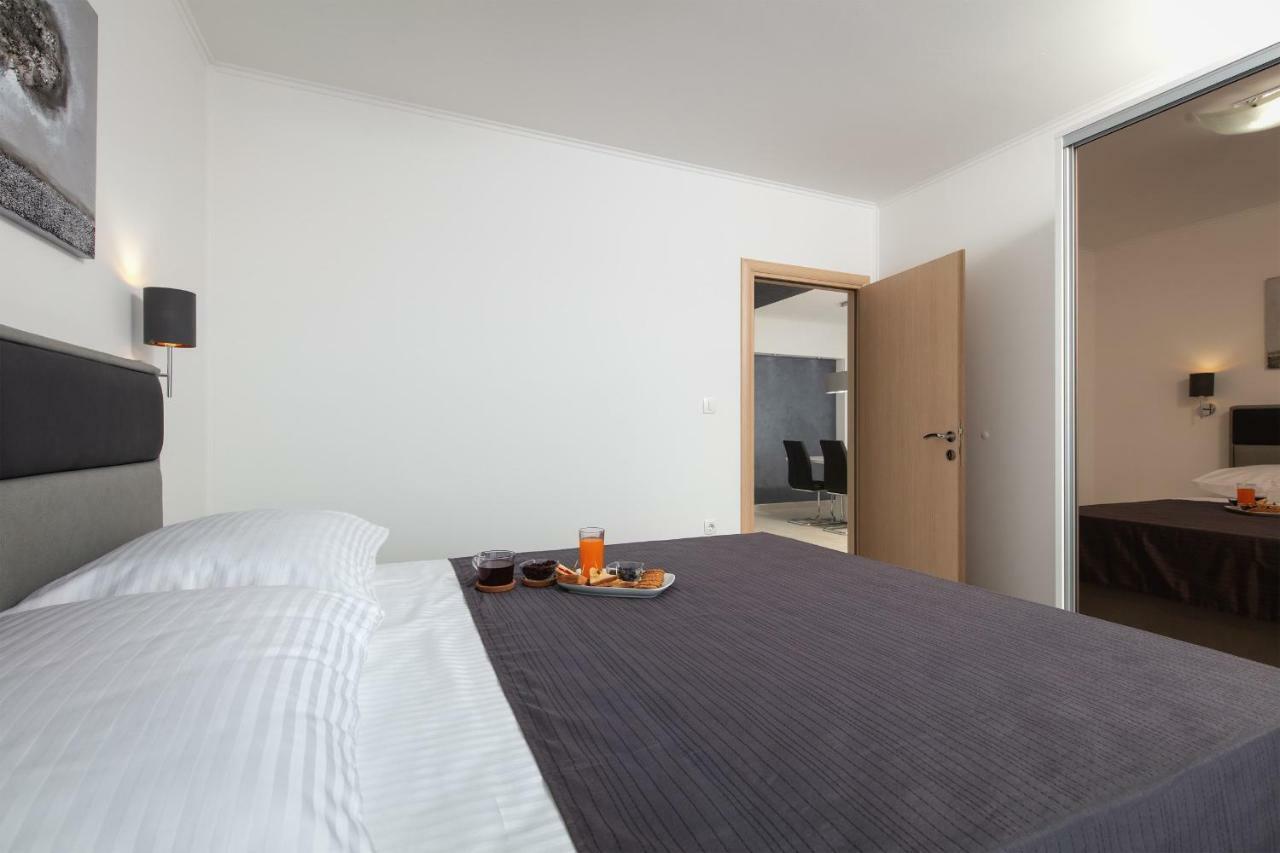 Villa Apartments Kordic Kaštela Zewnętrze zdjęcie